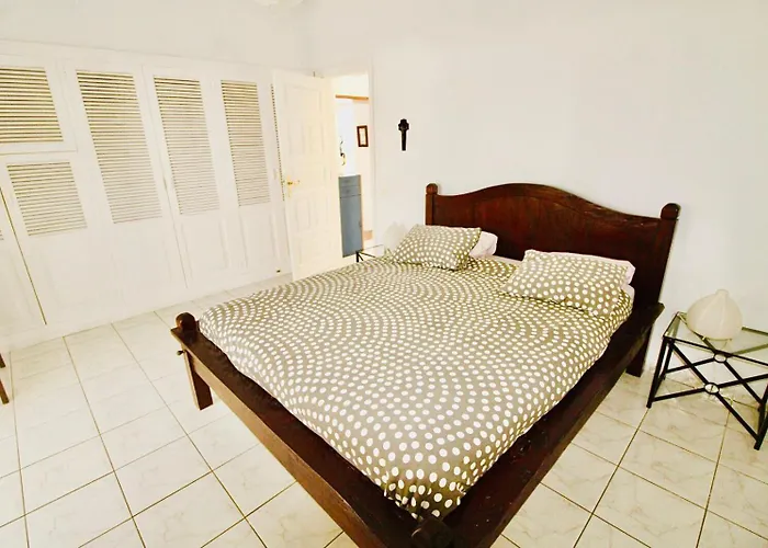 Luxury Alfred فيلة بويرتو ذيل كارمين